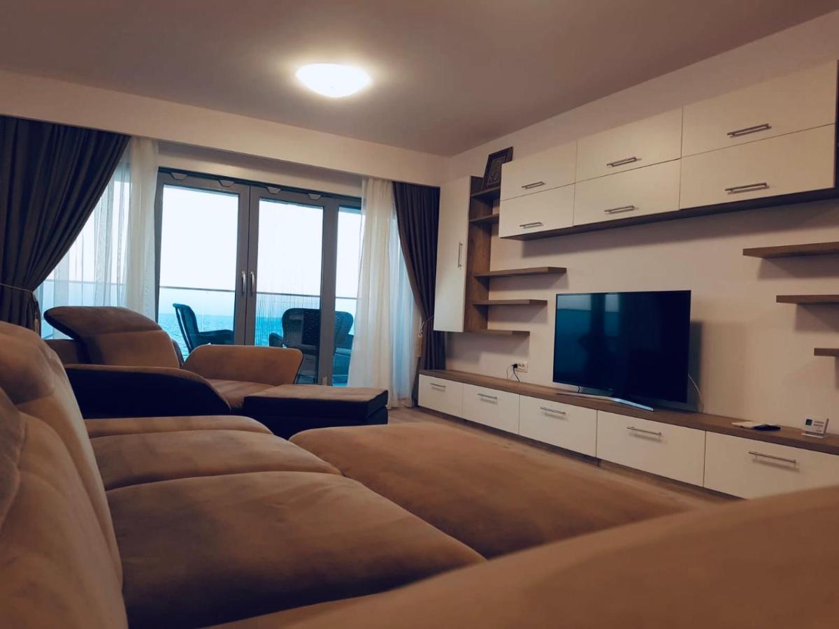 Wave 2 Mamaia Prima Linie Vedere La Mare 120Mp Năvodari المظهر الخارجي الصورة