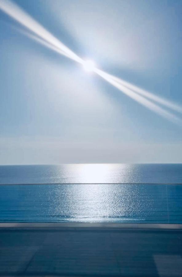 Wave 2 Mamaia Prima Linie Vedere La Mare 120Mp Năvodari المظهر الخارجي الصورة