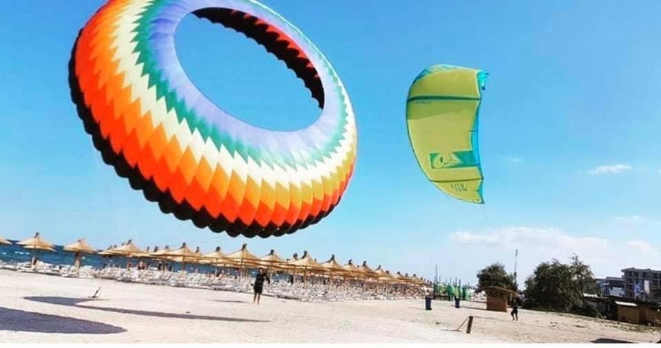 Wave 2 Mamaia Prima Linie Vedere La Mare 120Mp Năvodari المظهر الخارجي الصورة